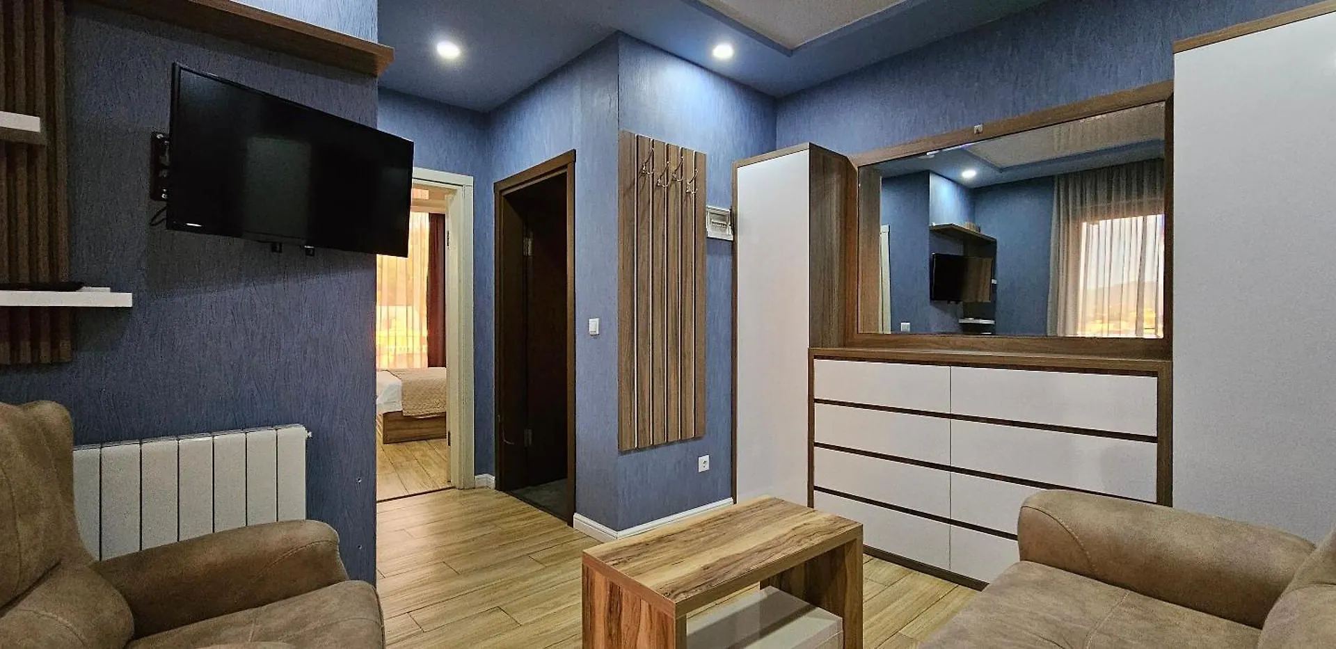 Hotel Sunny Batumi 3*,