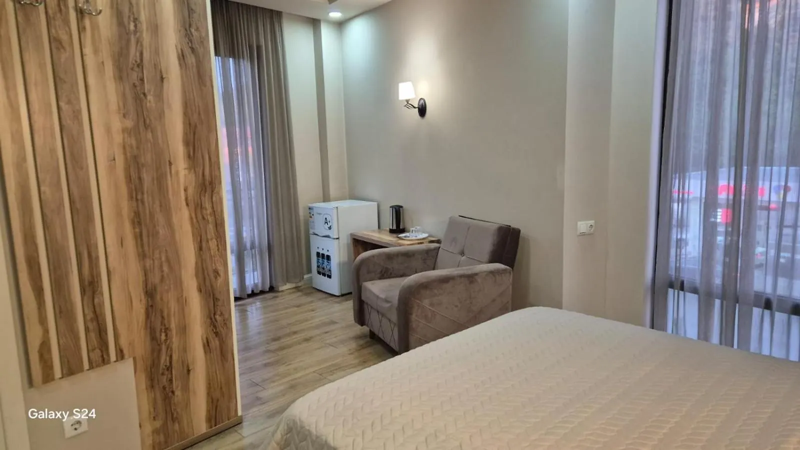 Hotel Sunny Batumi 3*,  Georgia