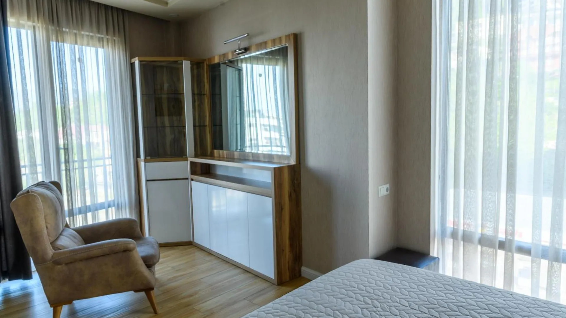 Hotel Sunny Batumi